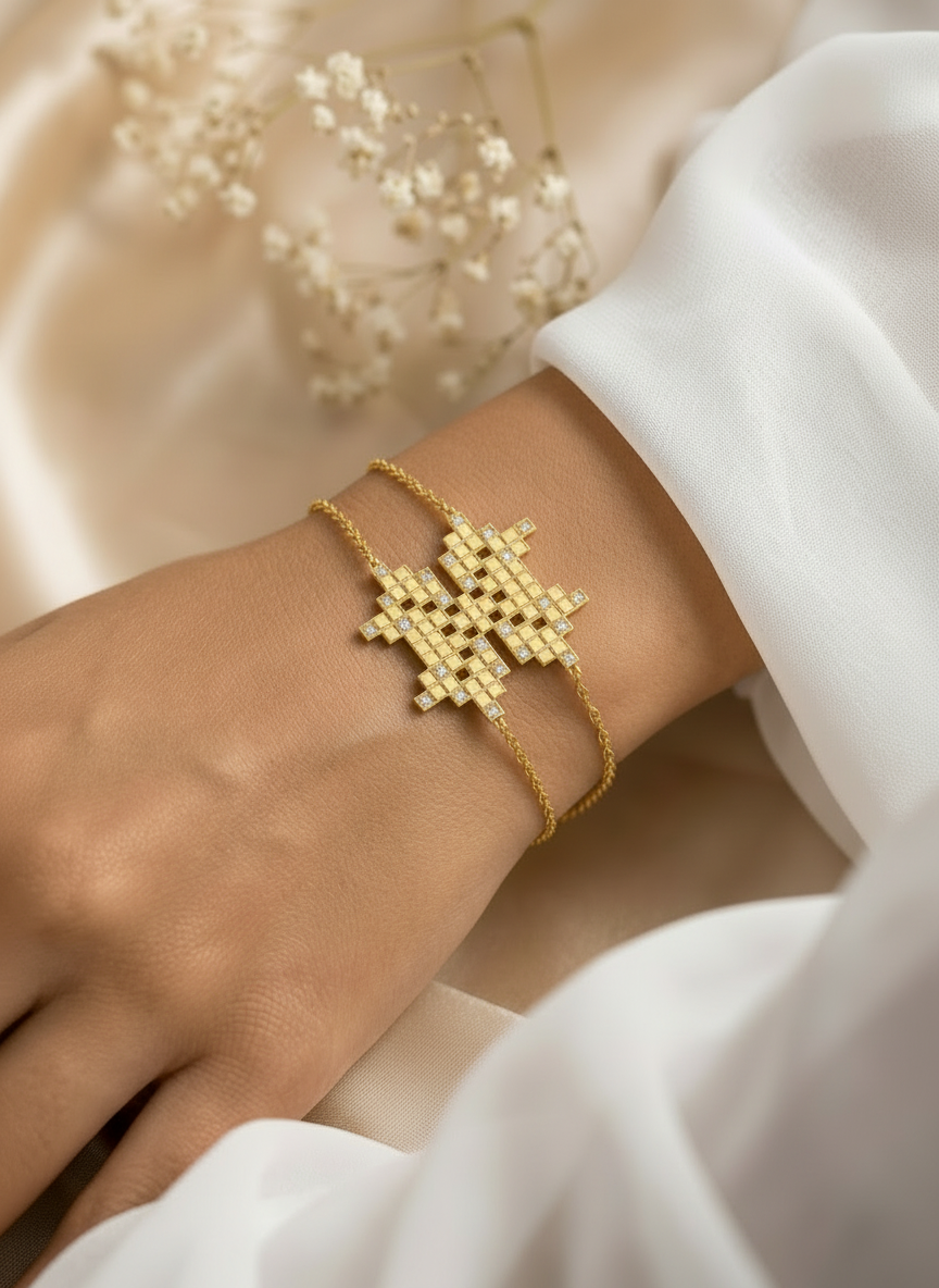 Moon Embrace Bracelet