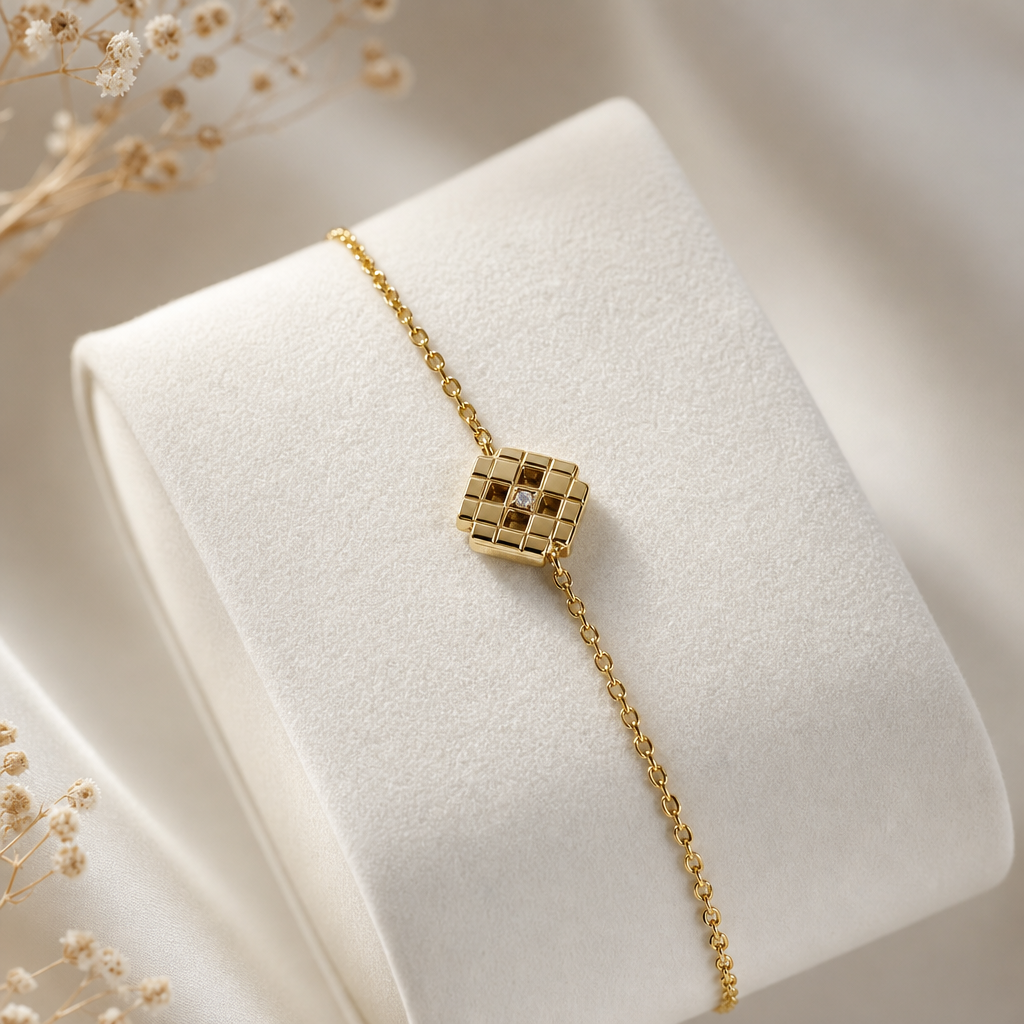 Star Embrace Bracelet