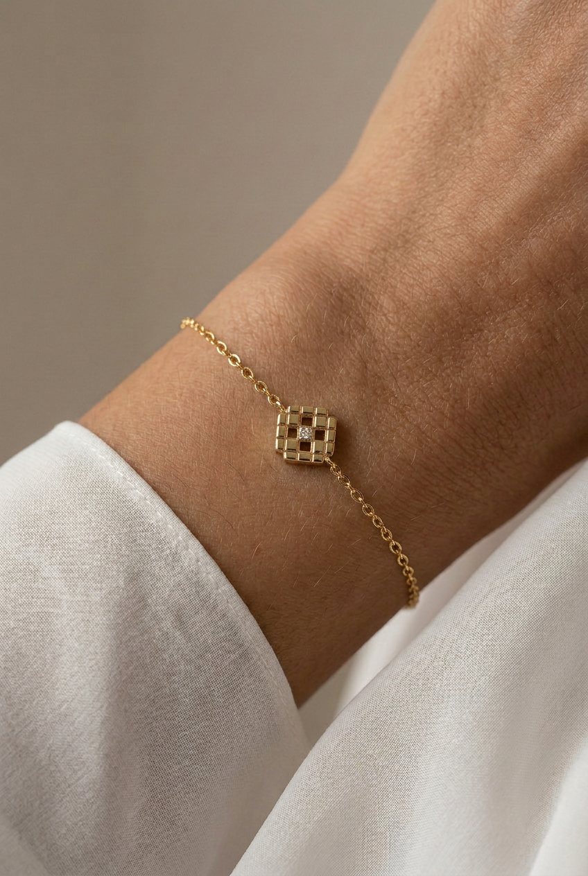 Star Embrace Bracelet